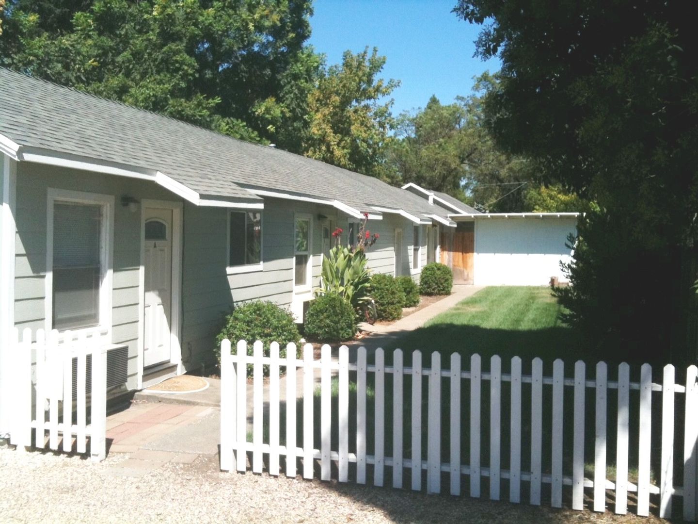 Chico Apartment: 1519 Spruce Avenue