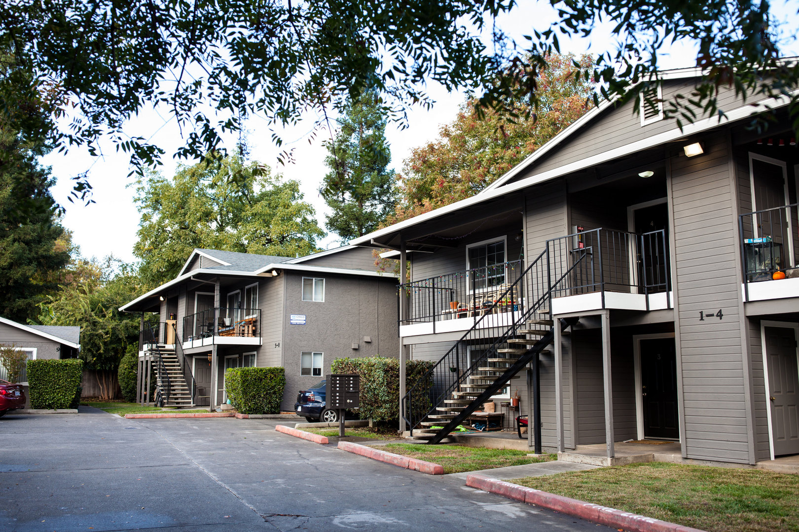 Chico Apartment: 1136 W 1st St