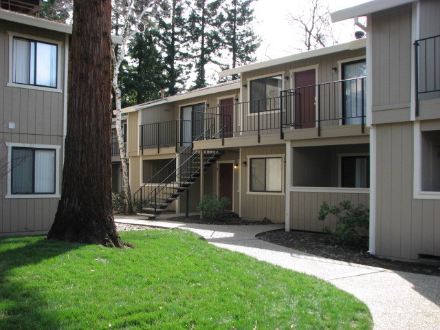 Chico Apartment: 710 Nord Ave