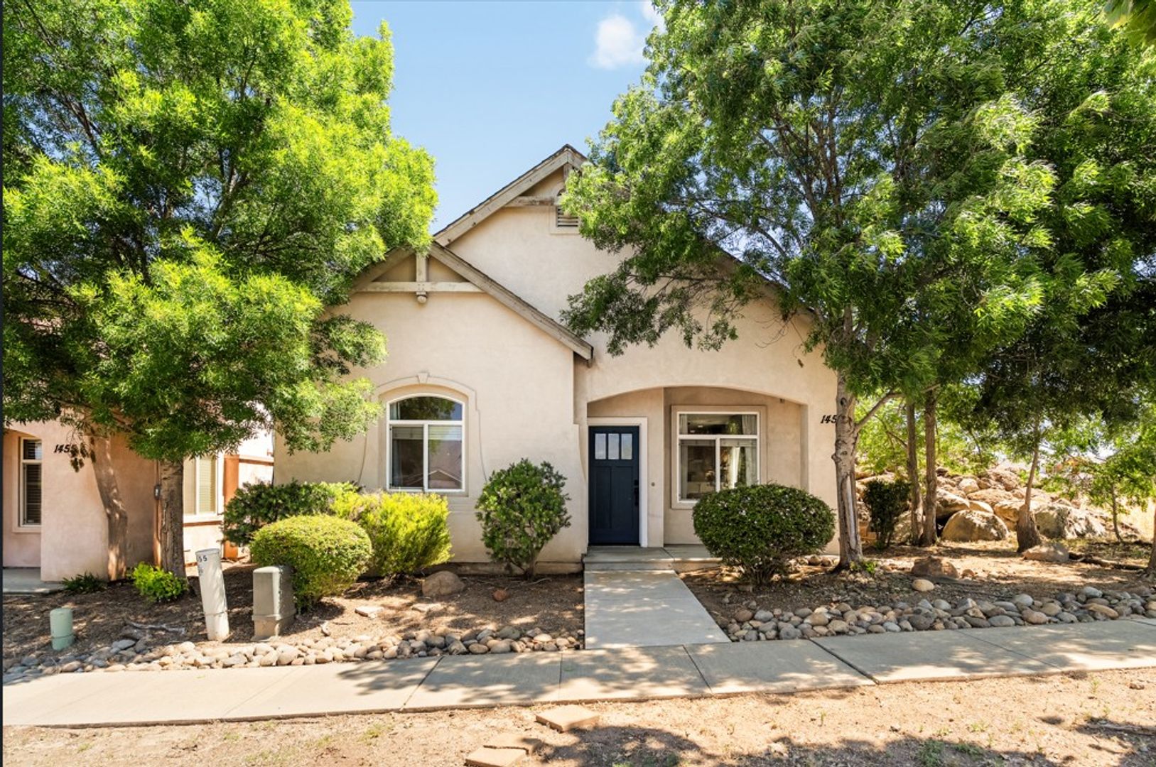 Chico House: 1459 Yosemite Dr