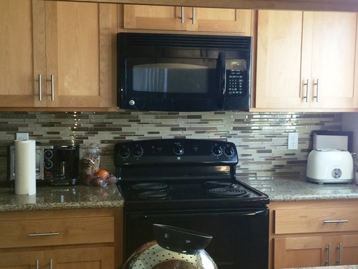 Availabe Now Now! Upgraded 2 Bedroom Units Near Bike Path – photo 1