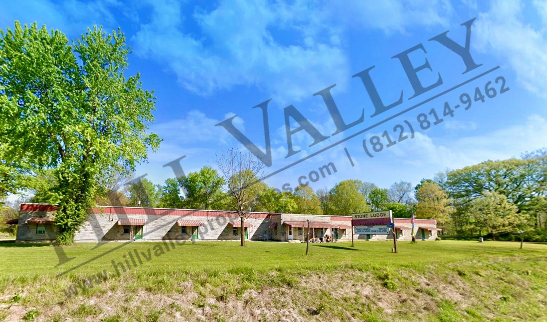 West Terre Haute Apartment: 5665 W Illiana Dr