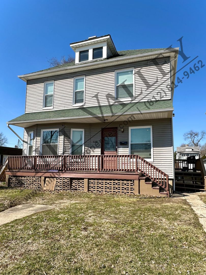 Terre Haute Apartment: 1611 S 7th St