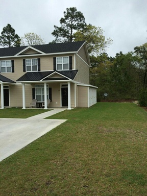 3 Bedroom 2 Bath Apartment