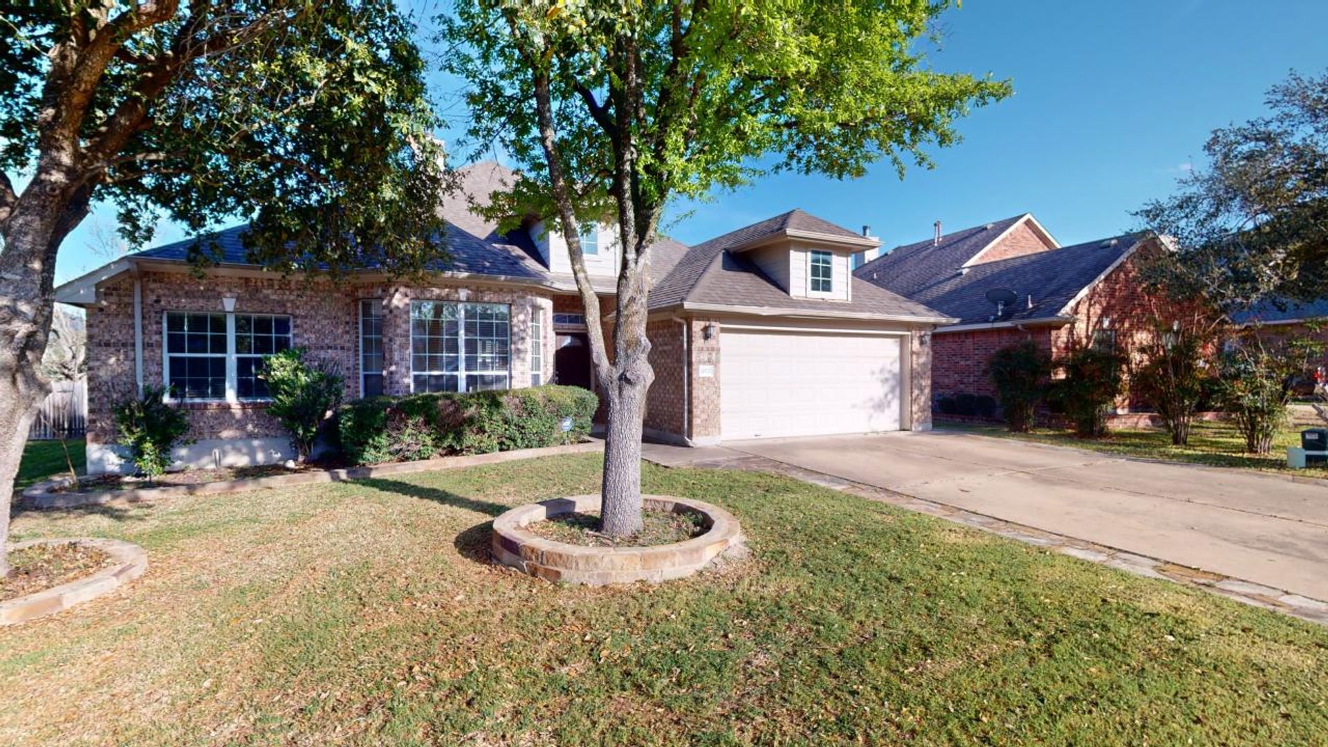 Pflugerville House: 20717 Bellerive Drive