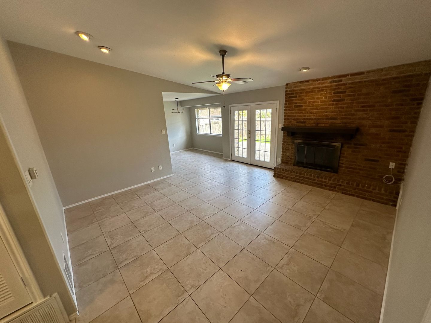 Austin House: 12101 Scissortail Drive