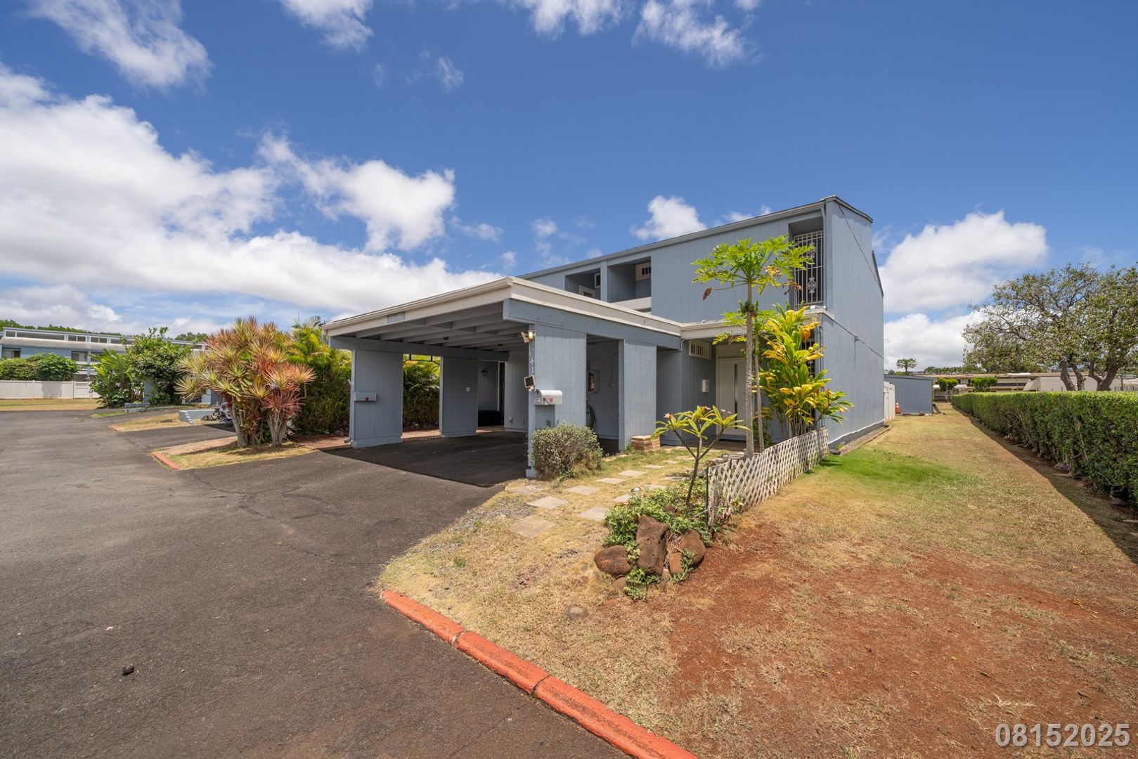 Mililani Townhome: 95-110 Moenamanu St #441