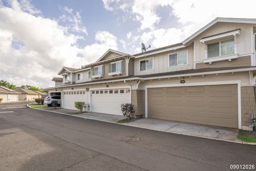 CENTRAL AC 3BR 2.5BA WITH 2-Car Garage & Newer Appliances @ SPINNAKER, Ewa Beach!
