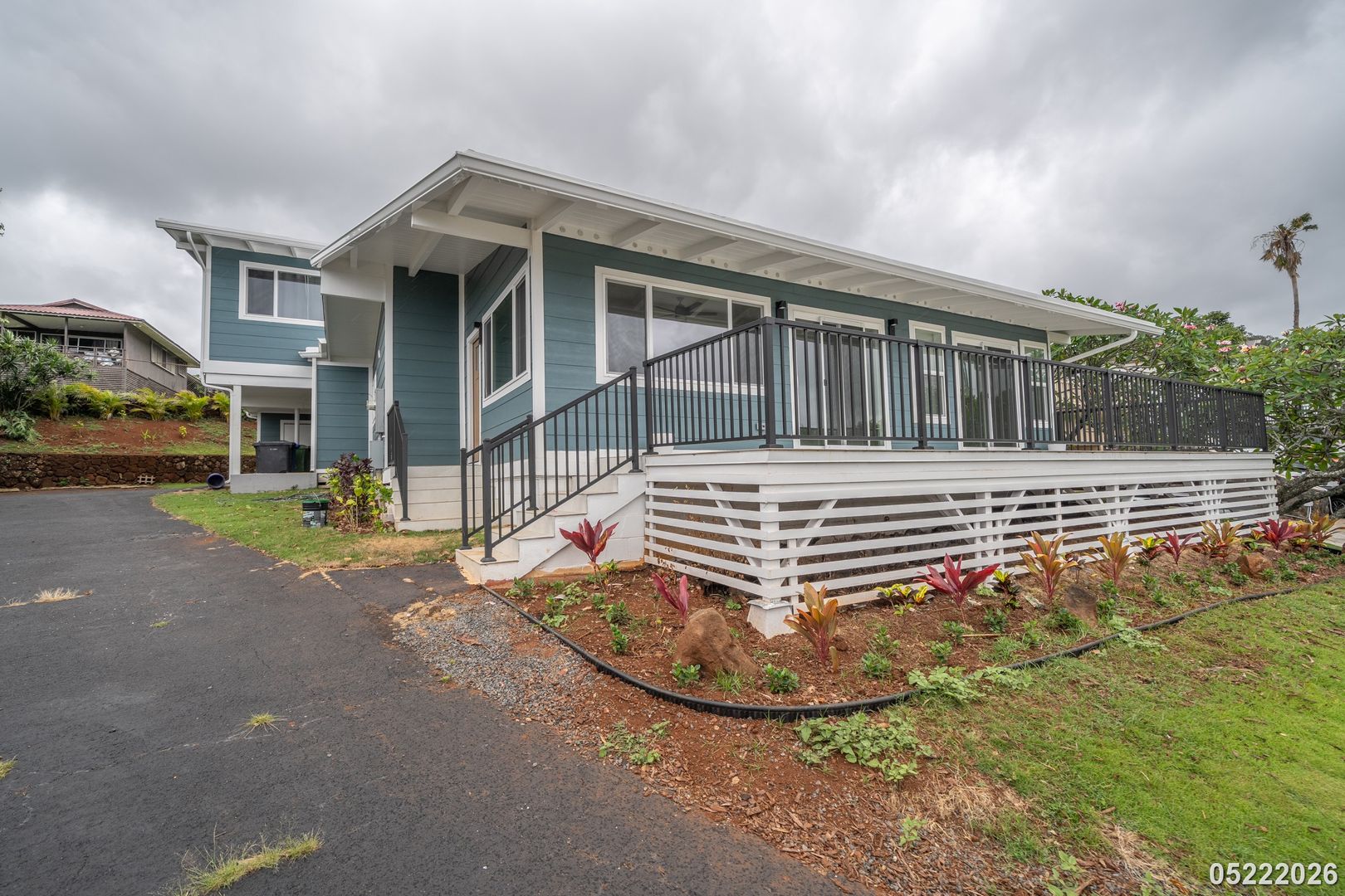 Aiea House: 99-1052 Manako Pl.