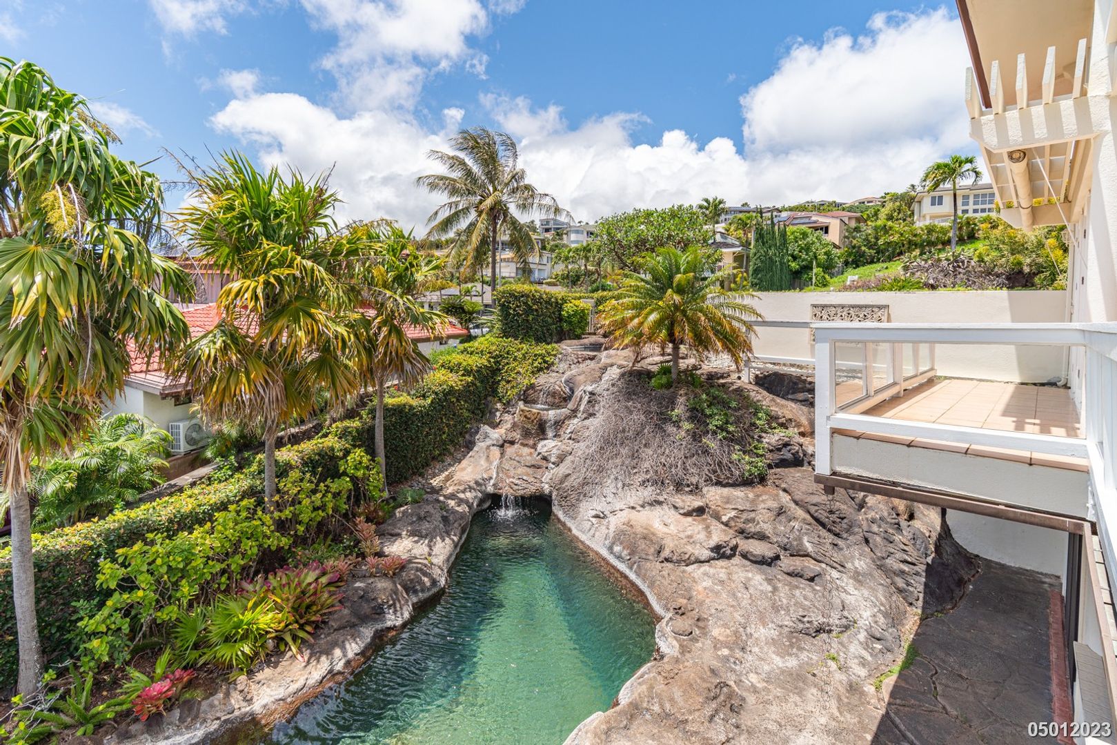 421 Maono Lp, Honolulu, HI 96821