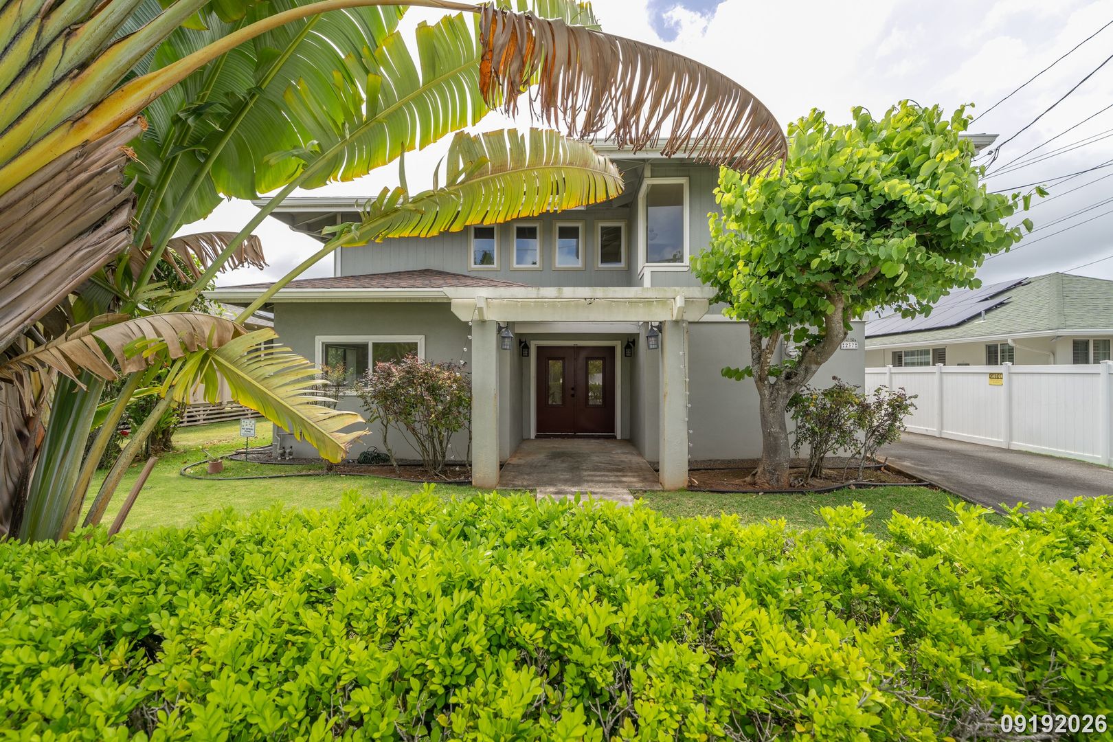 Kailua House: 237 Kihapai Street