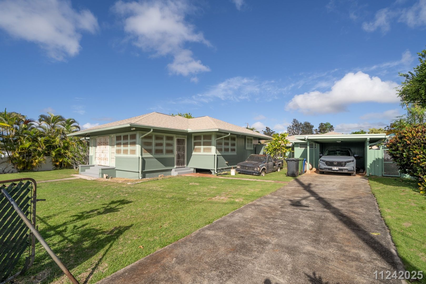 Wahiawa House: 1136 Club Dr