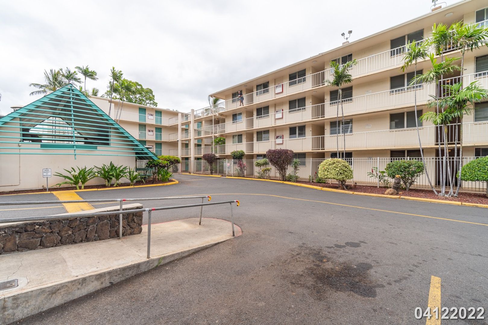 Waianae House: 85-175 Farrington Hwy Unit A116