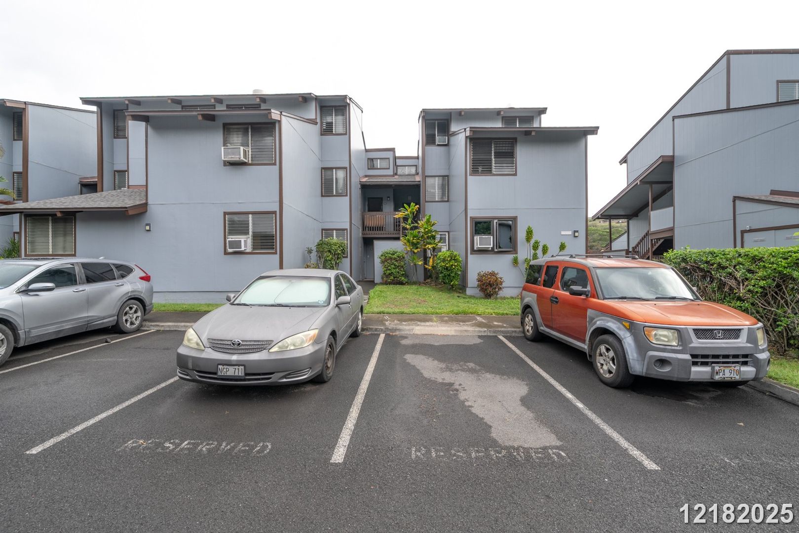 Aiea House: 98-448 Kilinoe St. #907