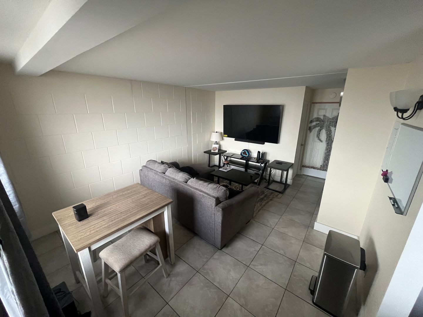 Pearl City House: 834 Lehua Ave #305