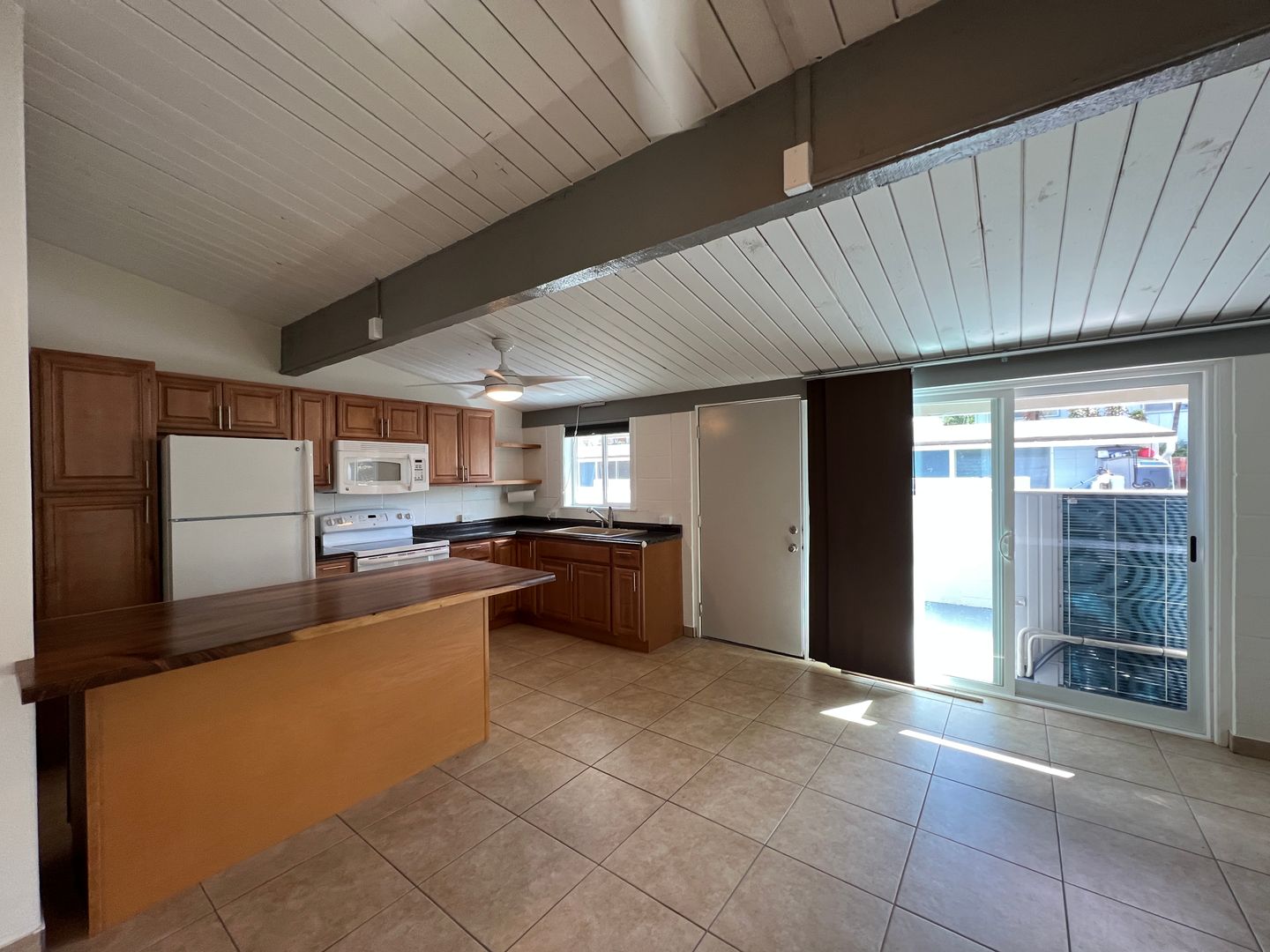 Waialua House: 68-190 Au St., Unit D