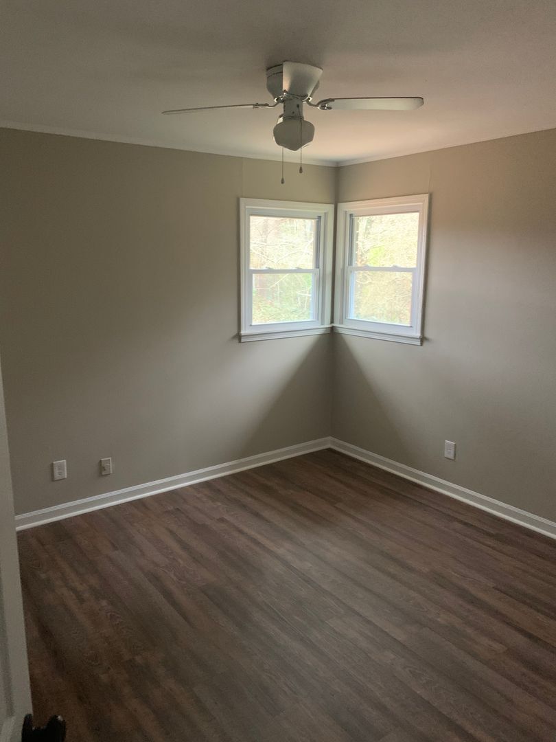 Carrollton Apartment: 20 Mary Ella Drive A