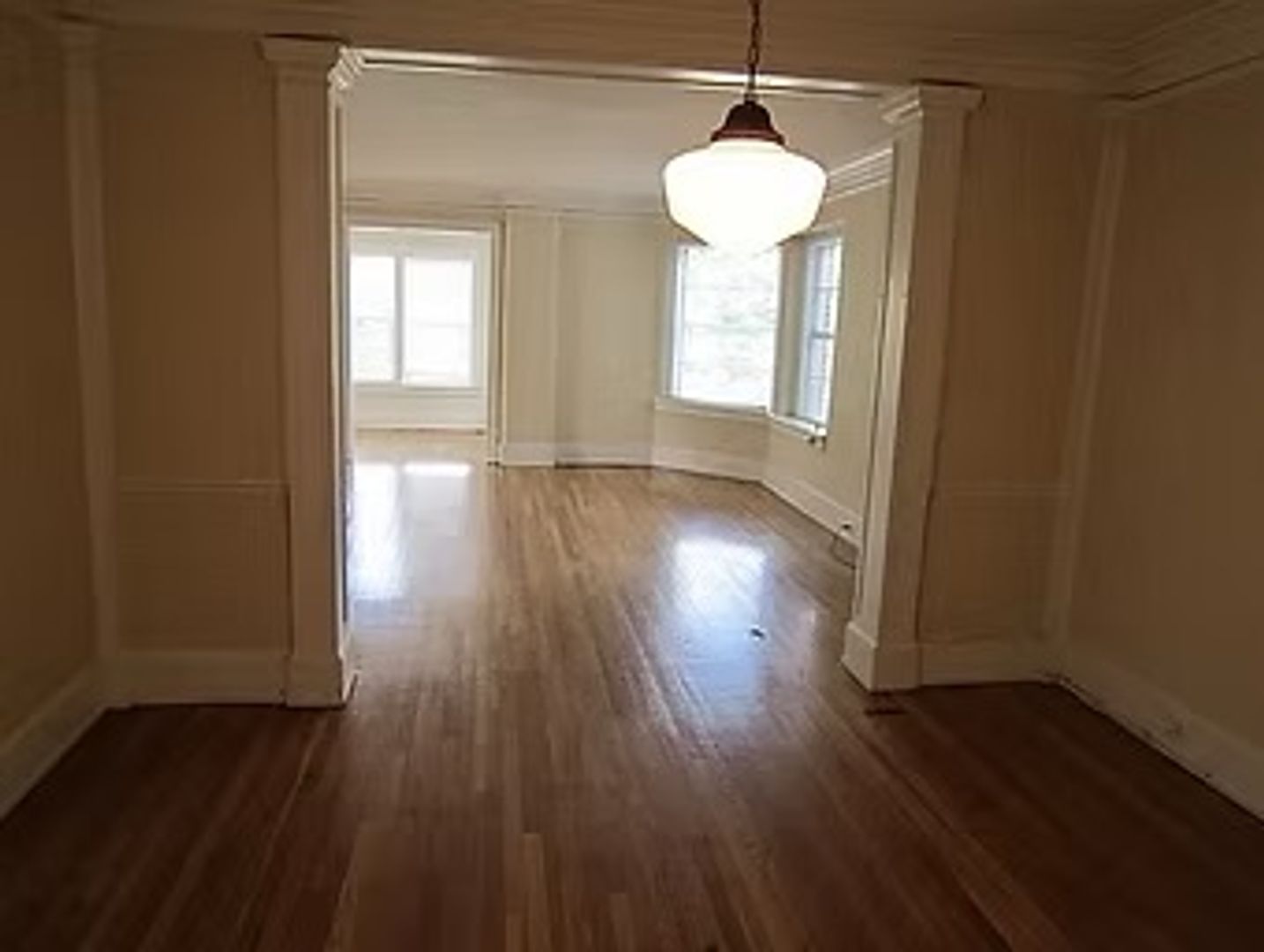 Historic and Charming 2br with view of the Park, Great Location 6 of 10