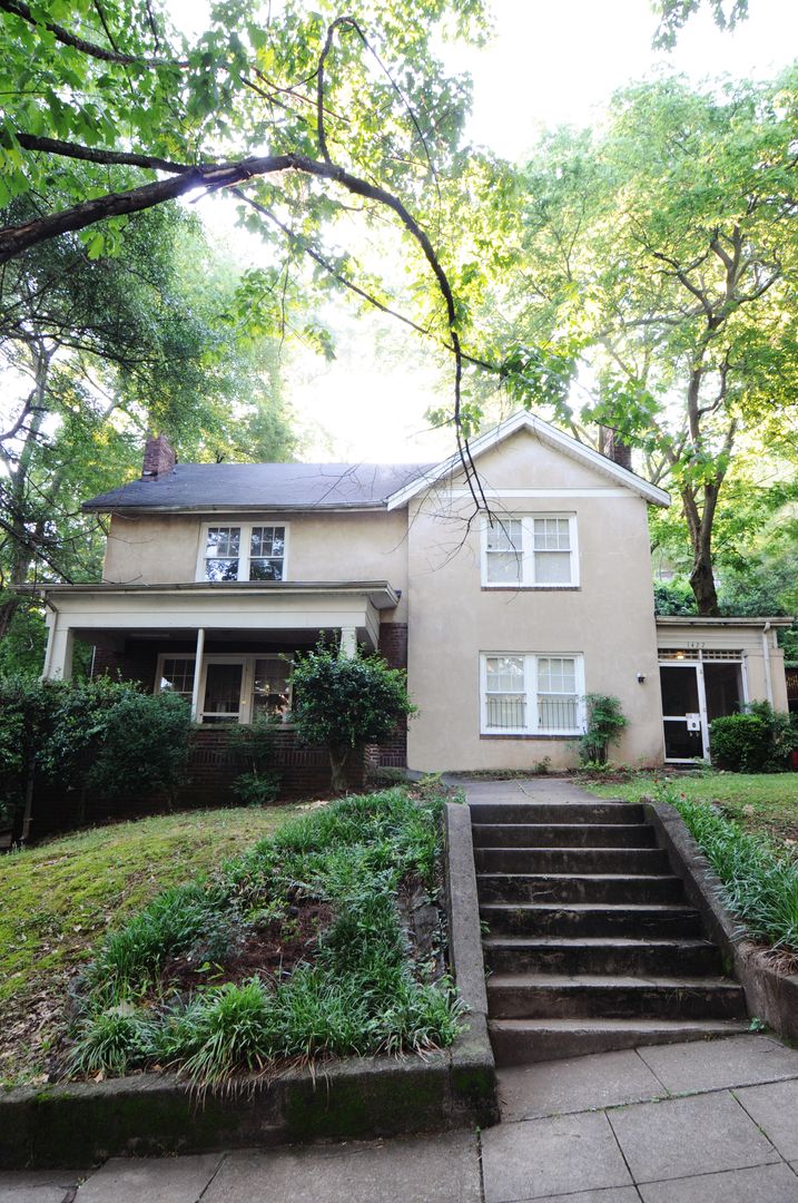 Birmingham Apartment: 1425 33rd Street So.