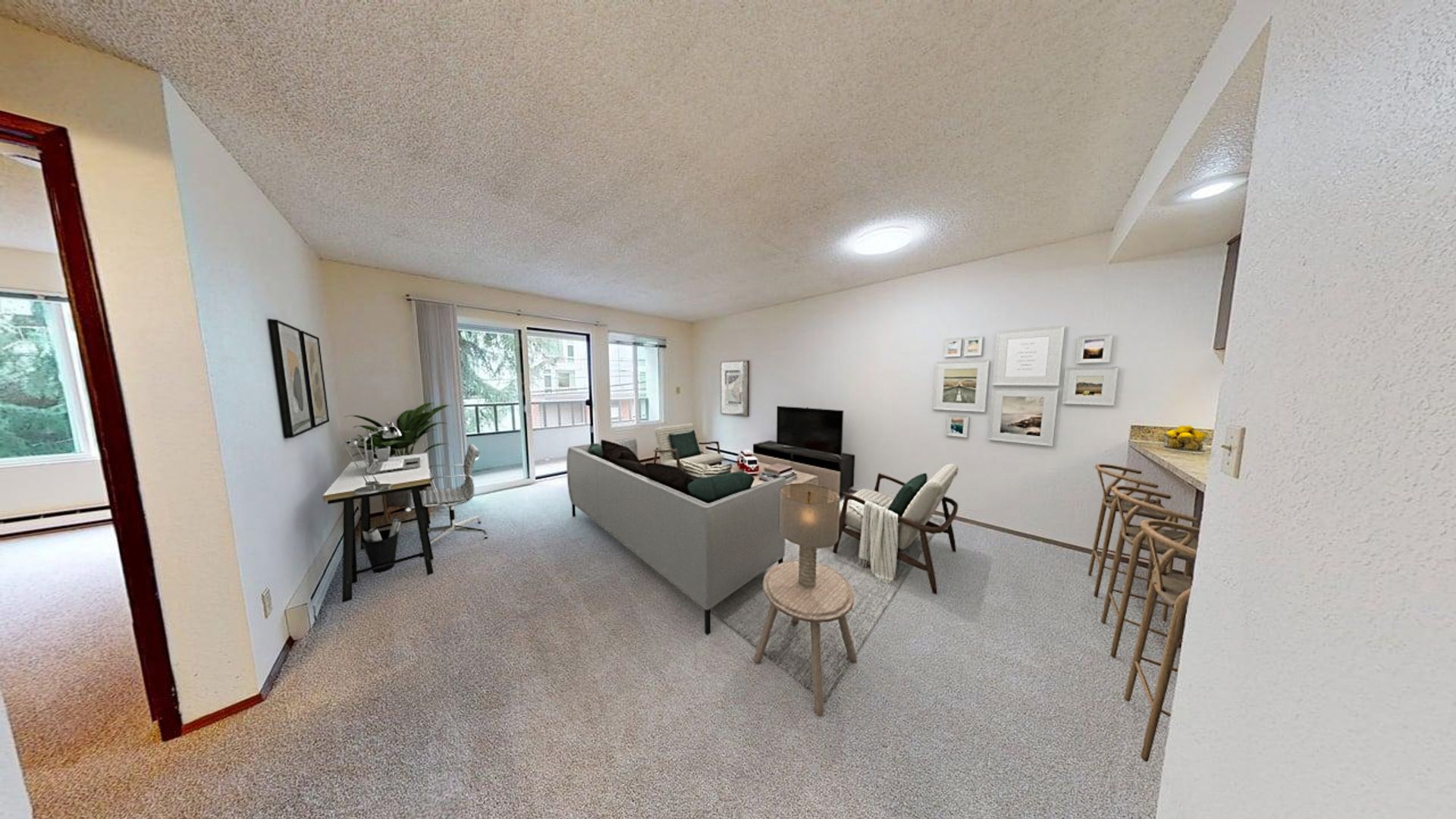 Seattle Apartment: 500 NE 70th St