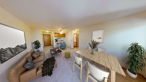 LIVE JUST 3 BLOCKS TO GREEN LAKE IN THIS 2ND FLOOR 1X1 – photo 1