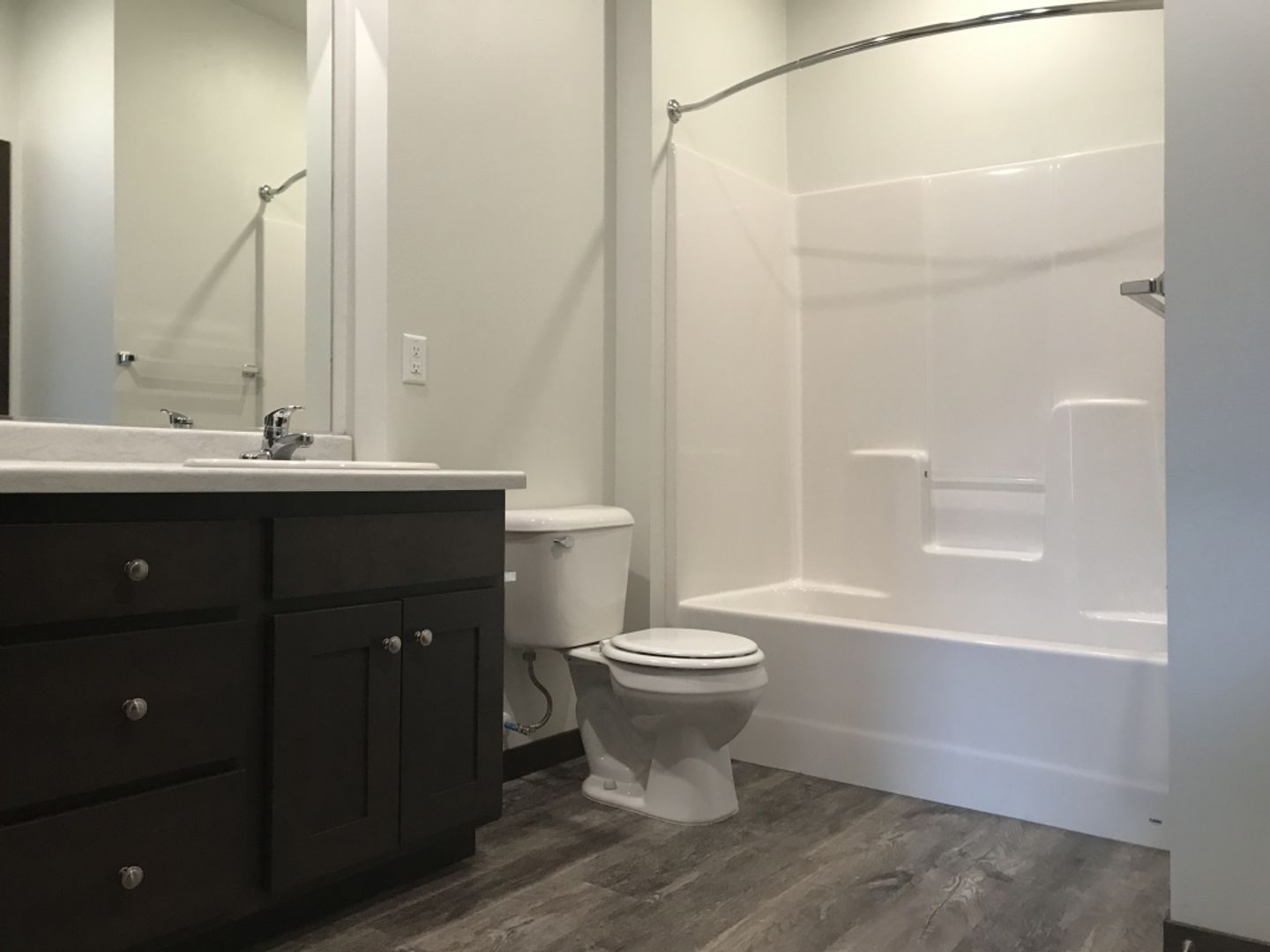 Watertown Apartment: One and Two Willow Creek Apartments