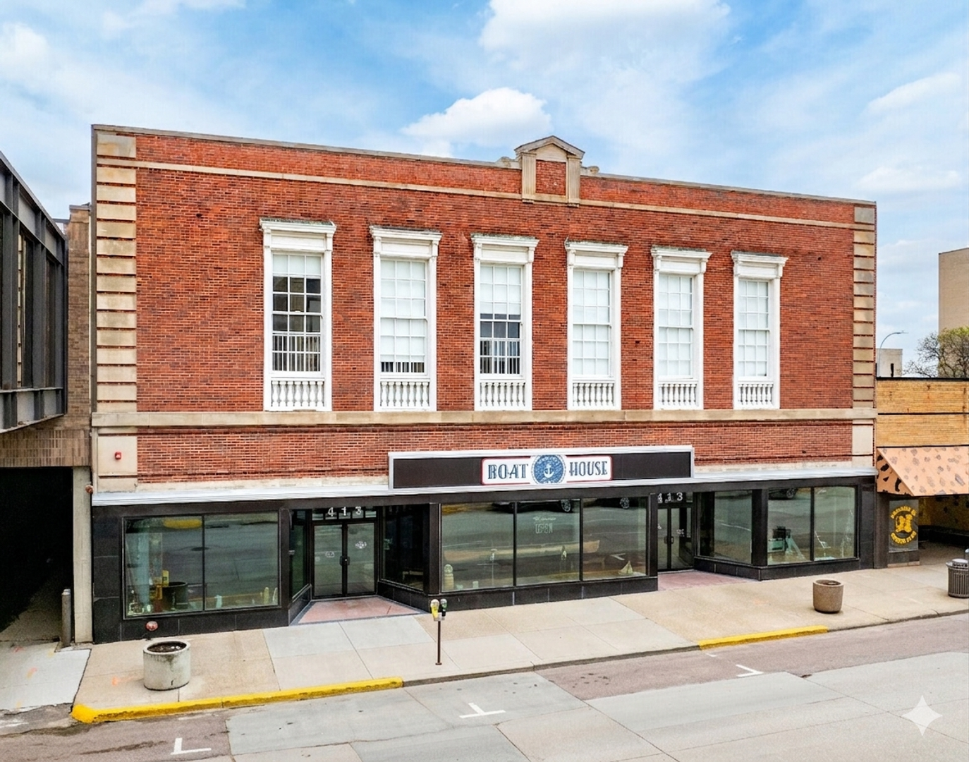 Sioux City Apartment: 413 Pierce Street