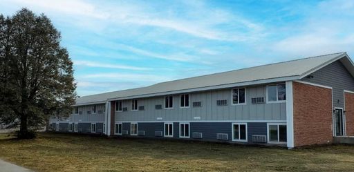Leewood Apartments