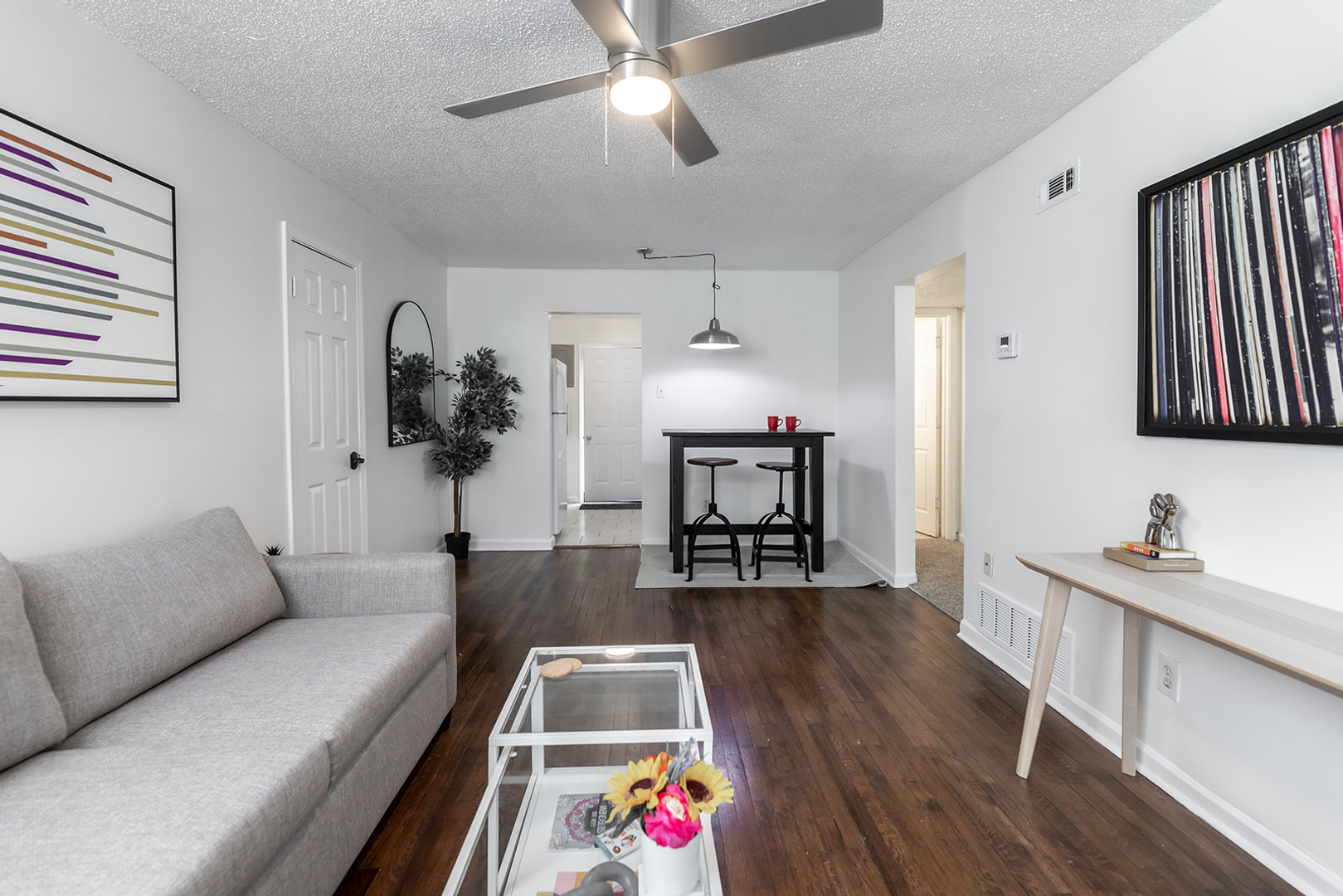 Memphis Apartment: 1160 Jefferson Avenue