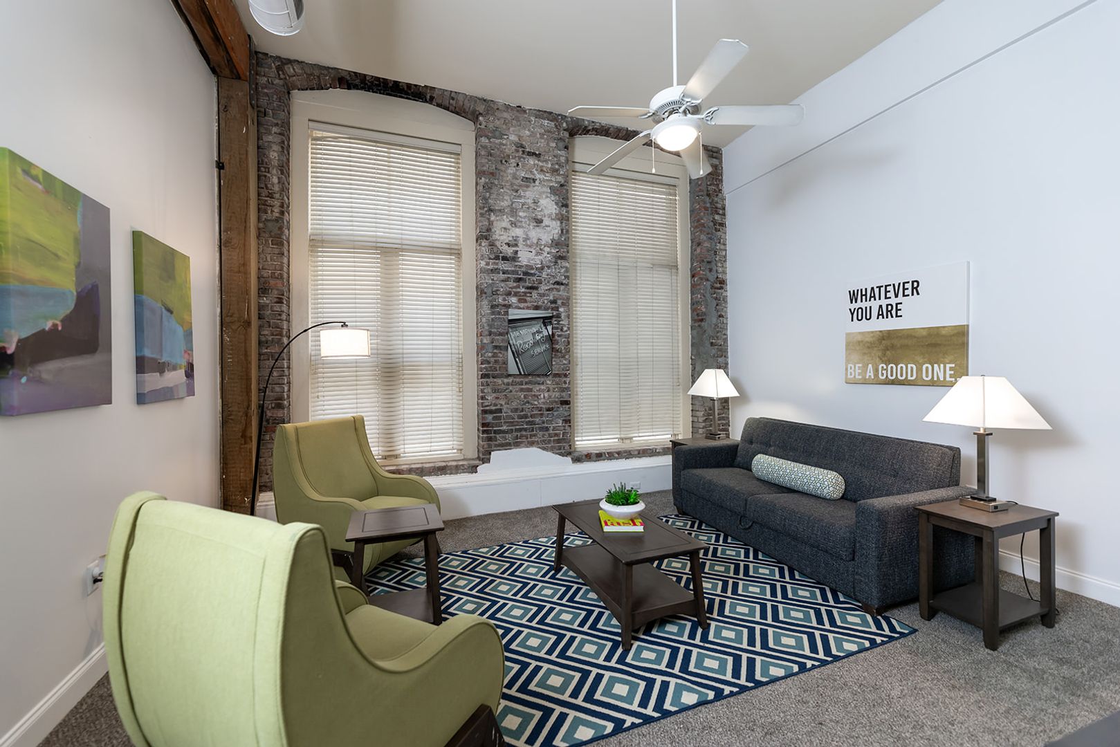 Memphis Apartment: 60 S Main St