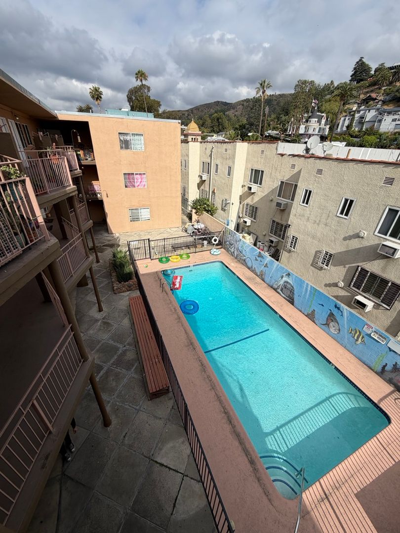 1767 Orchid Ave. #204, Los Angeles, CA 90028 in Hollywood