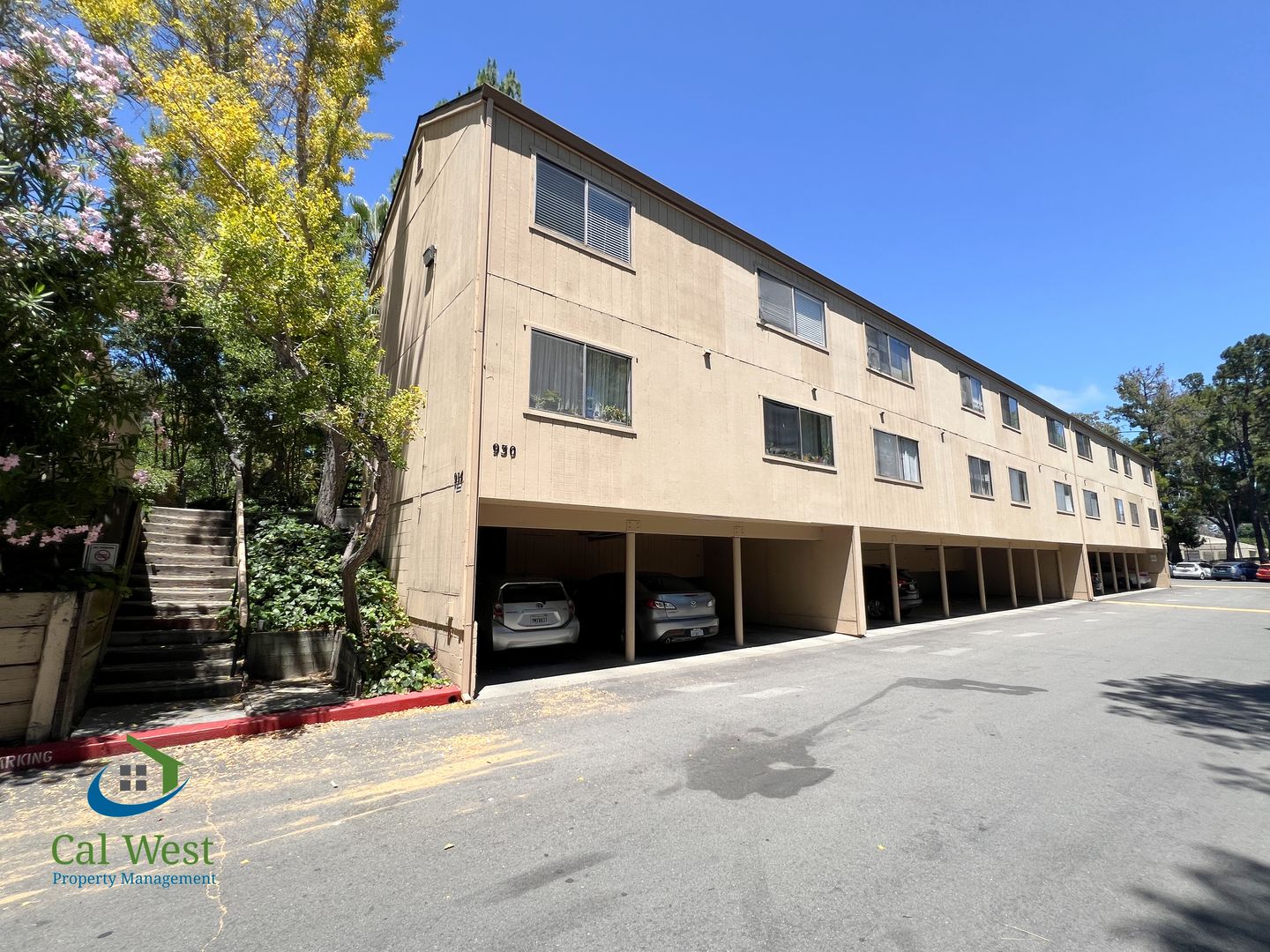 SANTA CLARA Condo: 930 KIELY BLVD. #G