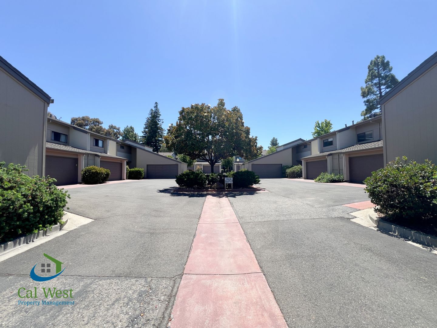 San Jose House: 6547 COBBLESTONE CT.