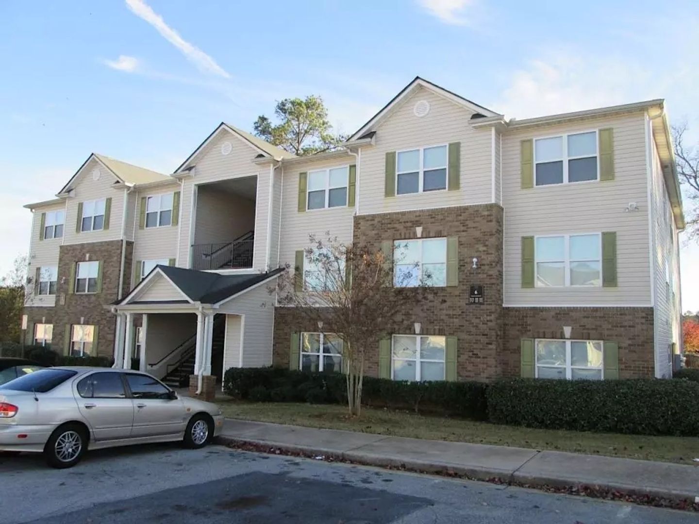 Decatur House: 2201 Waldrop Pl