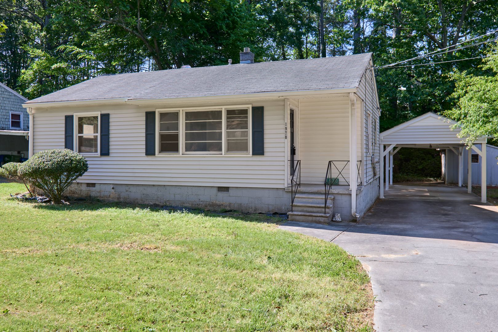 Atlanta House: 1970 Sumter Street