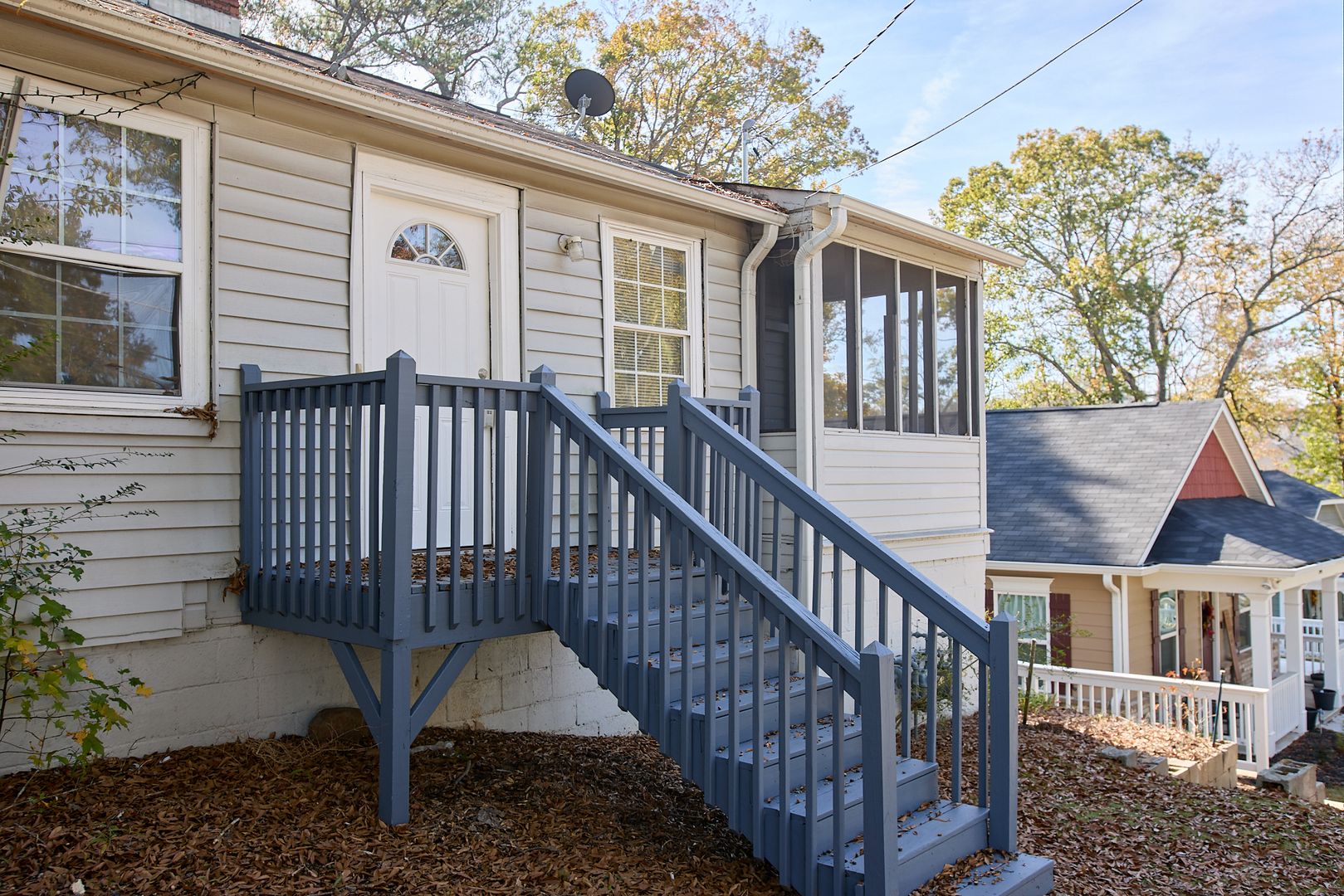 Marietta Apartment: 150 and 152 Hedges St.