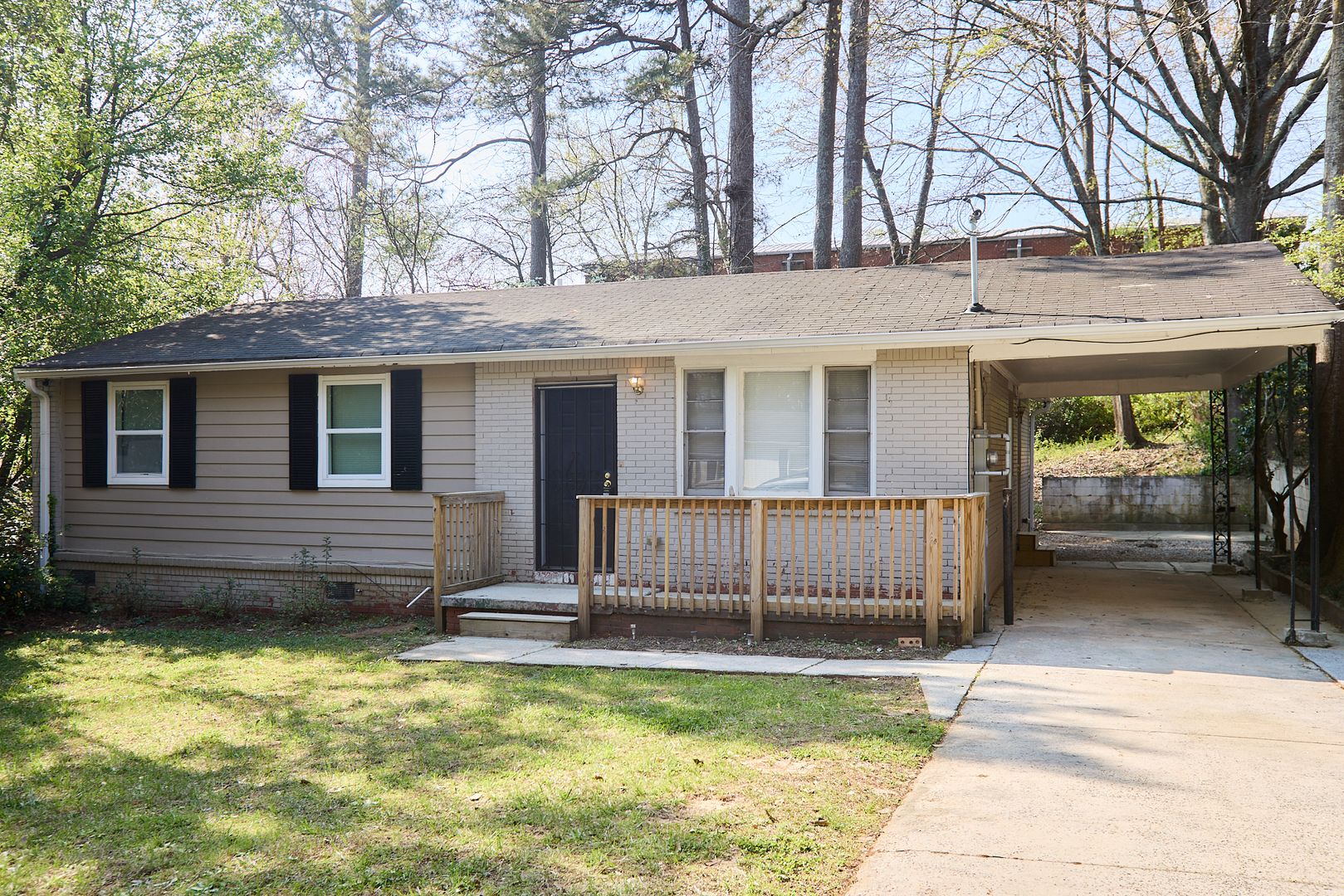 Atlanta House: 3566 Bolfair Dr NW