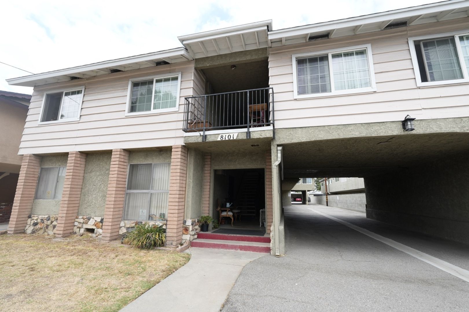 Downey Apartment: 8101 Stewart & Gray