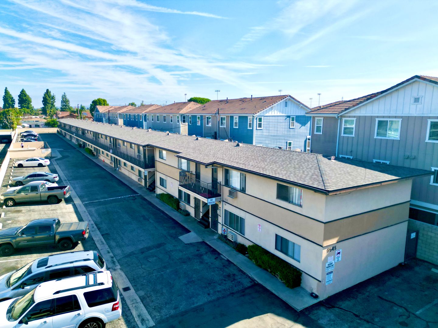 Downey Apartment: 9545 Firestone Blvd.
