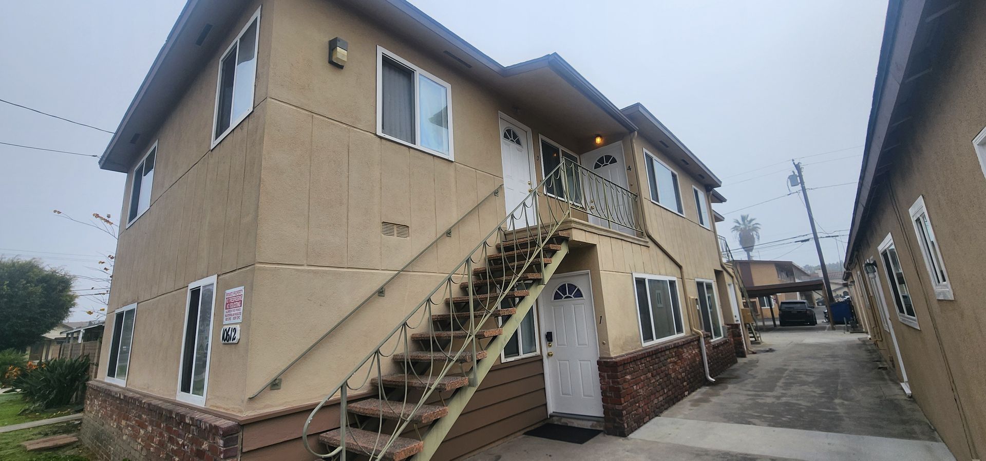 Downey Apartment: 10612-10620 Western Ave.