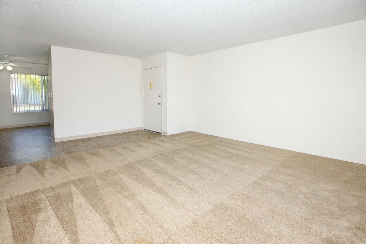 Escondido Apartment: 1925 E. Grand Ave