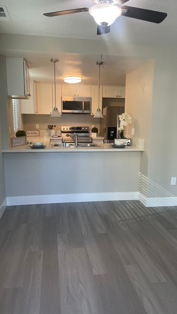 El Cajon Apartment: 535 Greenfield Drive