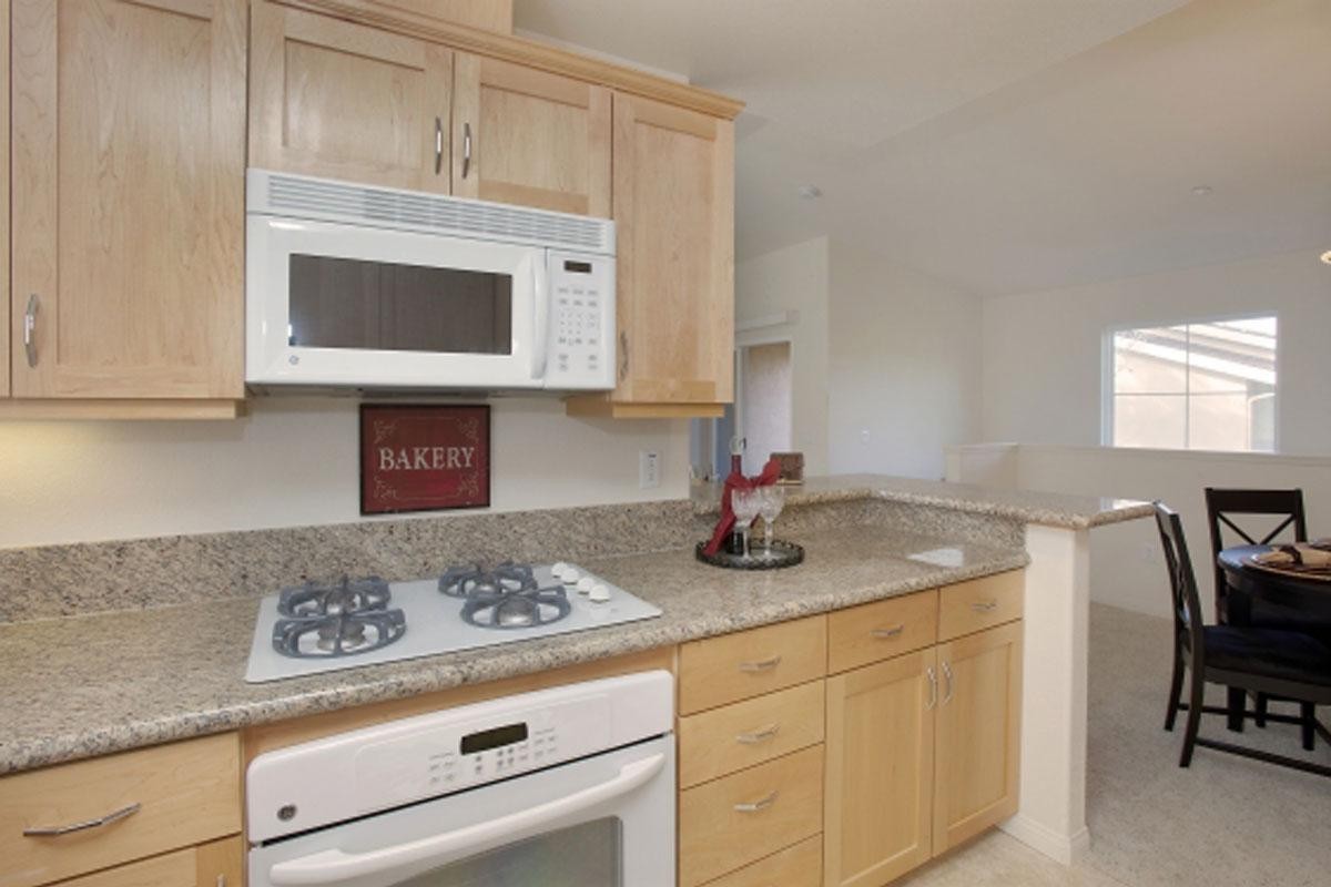 Spring Valley Apartment: 8940 Jamacha Rd