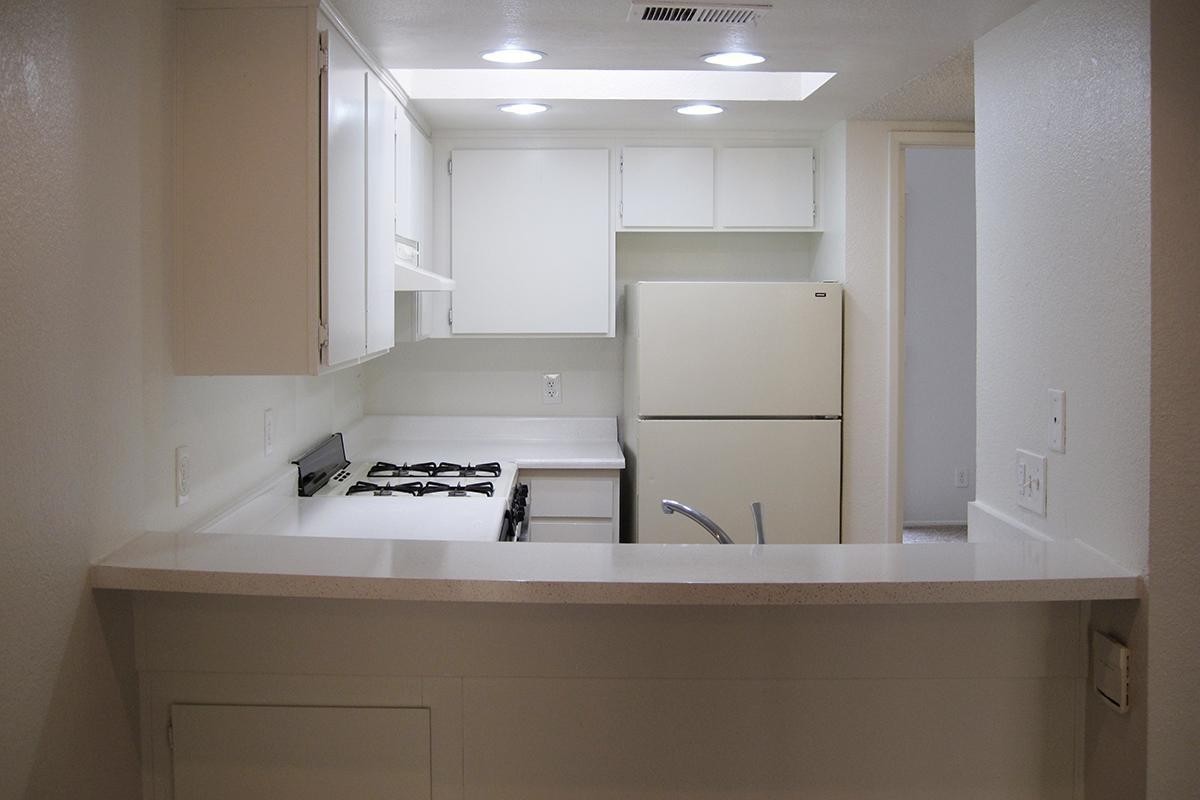 La Mesa Apartment: 3704-3734 Harris Street