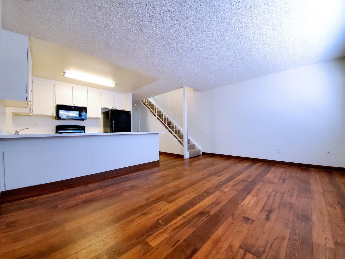 El Cajon Apartment: 992-1000-1004 Greenfield Dr.
