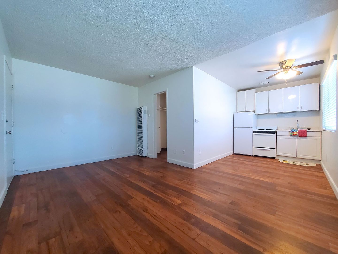 San Diego Apartment: 4135 Ingraham St