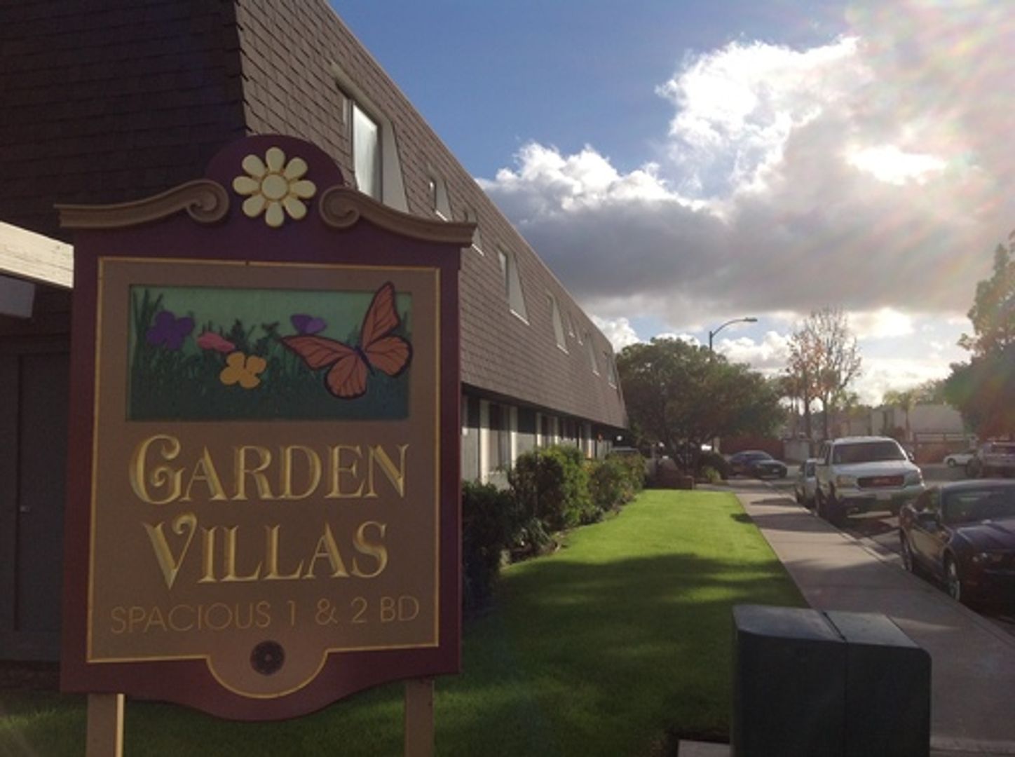 El Cajon Apartment: 325 Parkett Lane