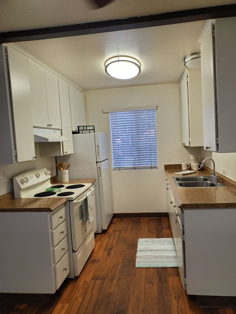 El Cajon Apartment: 523 Grape St.