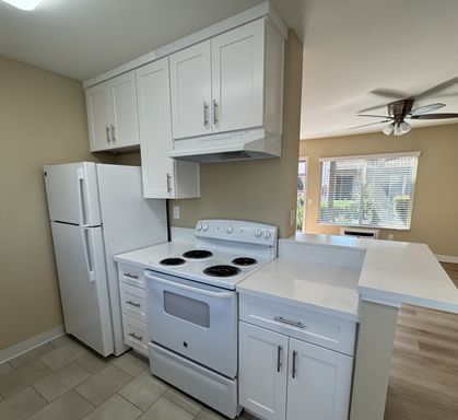 Portofino Apartments 2 Bed 1 Bath – photo 1