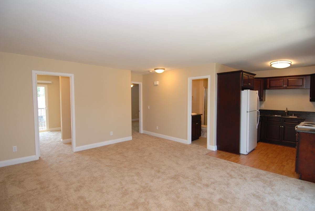 El Cajon Apartment: 143-199 Taft Ave.